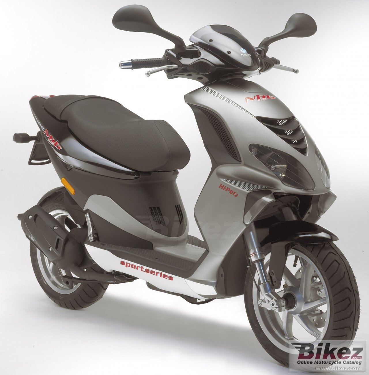 Big Piaggio nrg mc3 dt picture and wallpaper from Bikez.com